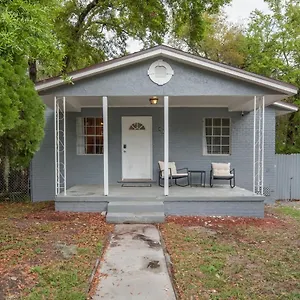 Holiday home **tampa Urban Convenience **