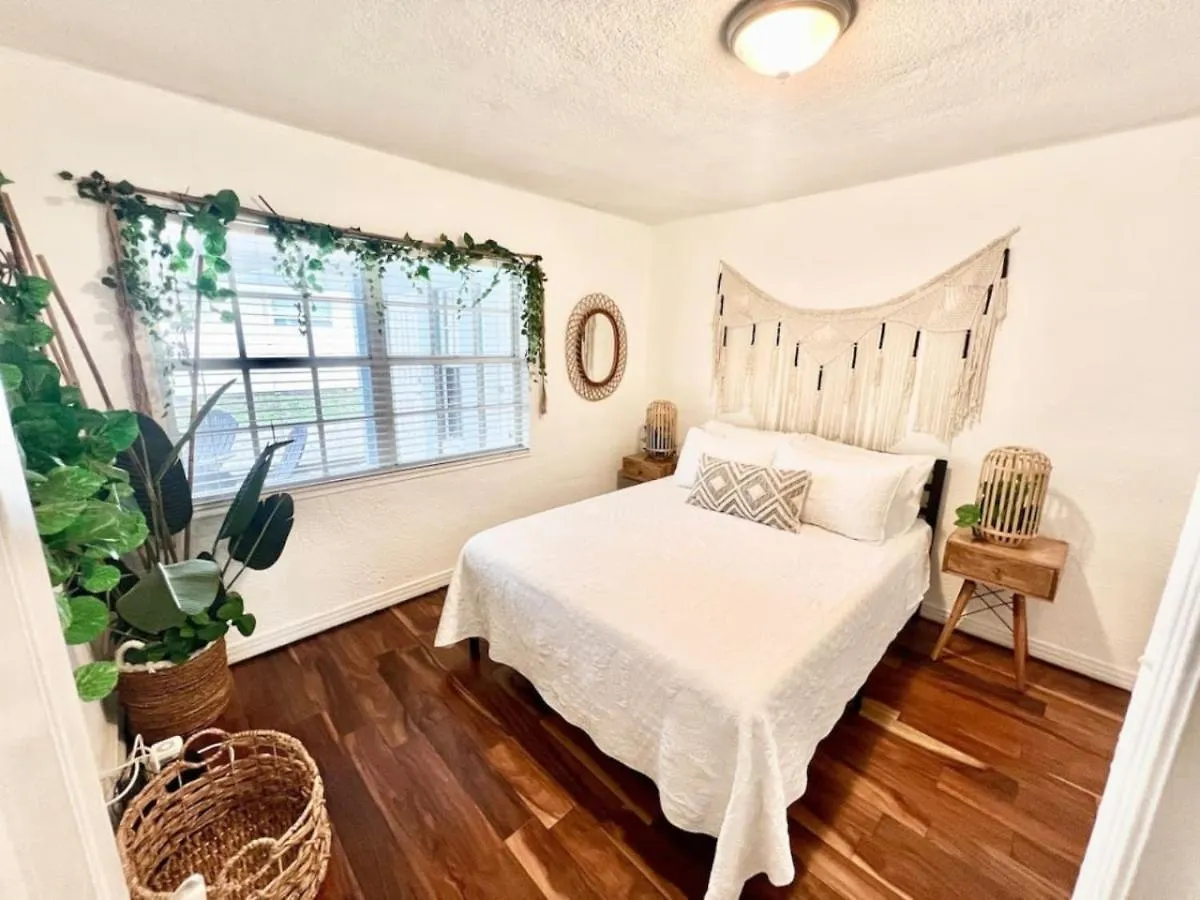 Villa 459 Cozy Getaway With Fire Pit Tampa