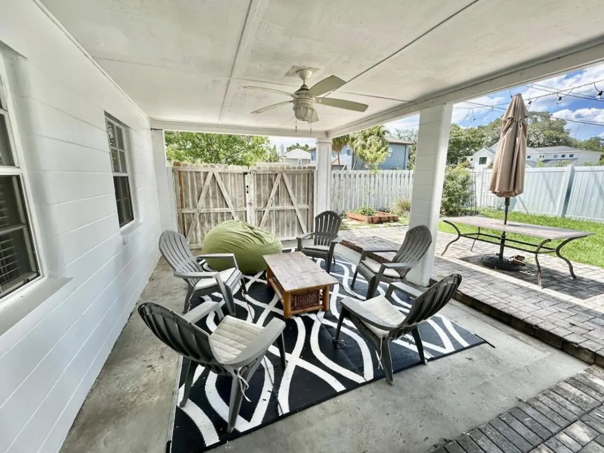 Villa 459 Cozy Getaway With Fire Pit Tampa